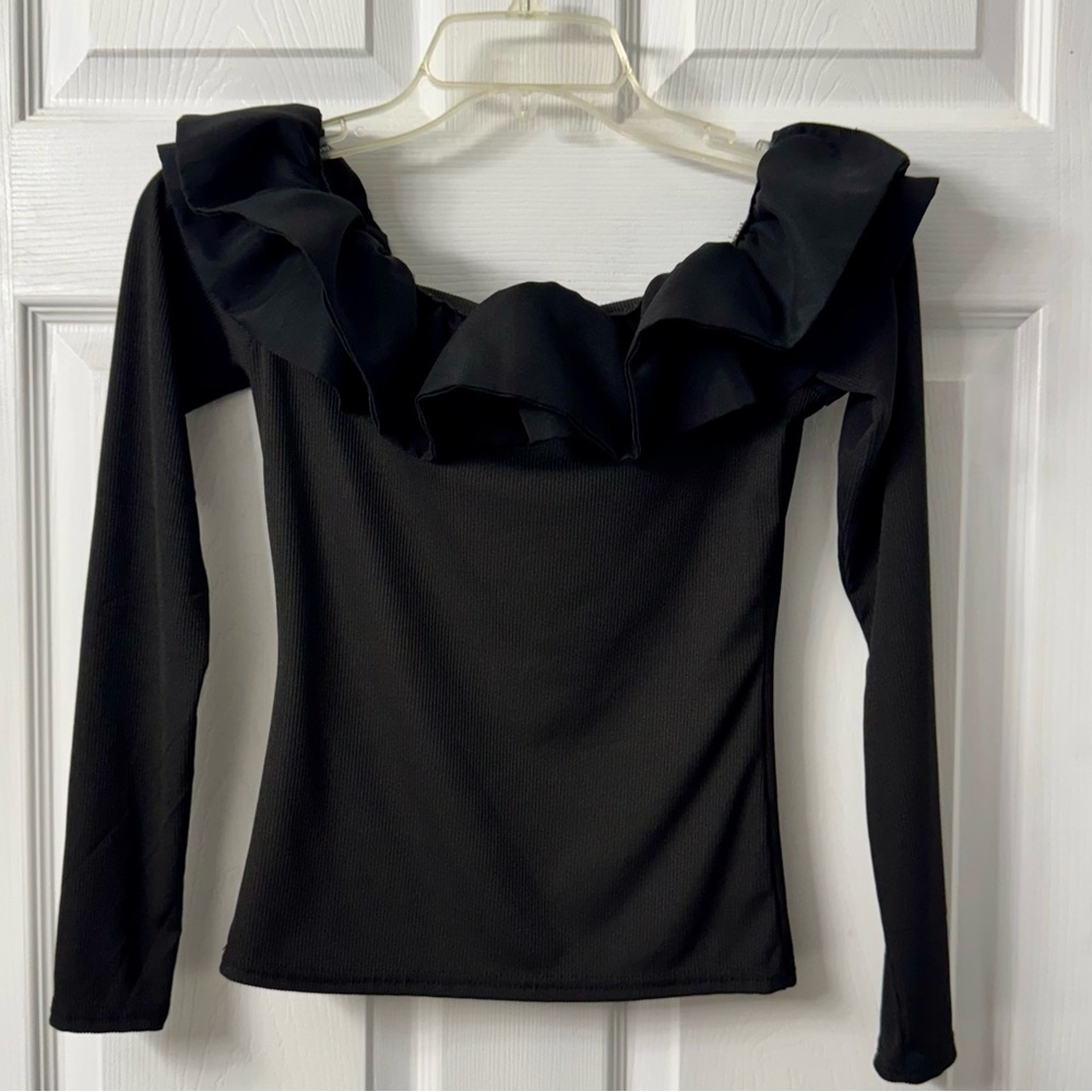 Elegant Black Ruffle Long Sleeve Top